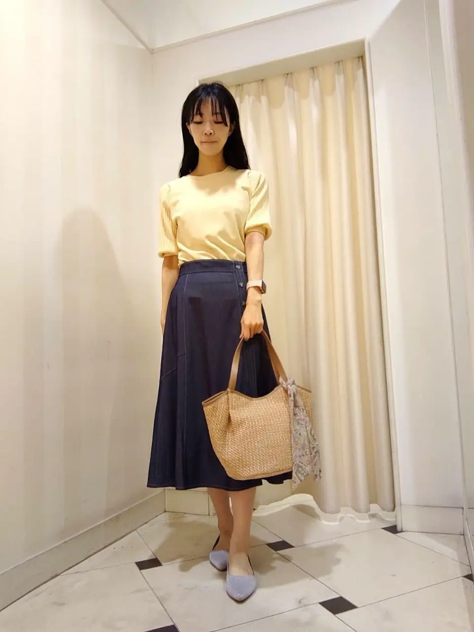 ANY SIS スタッフ コーディネート画像