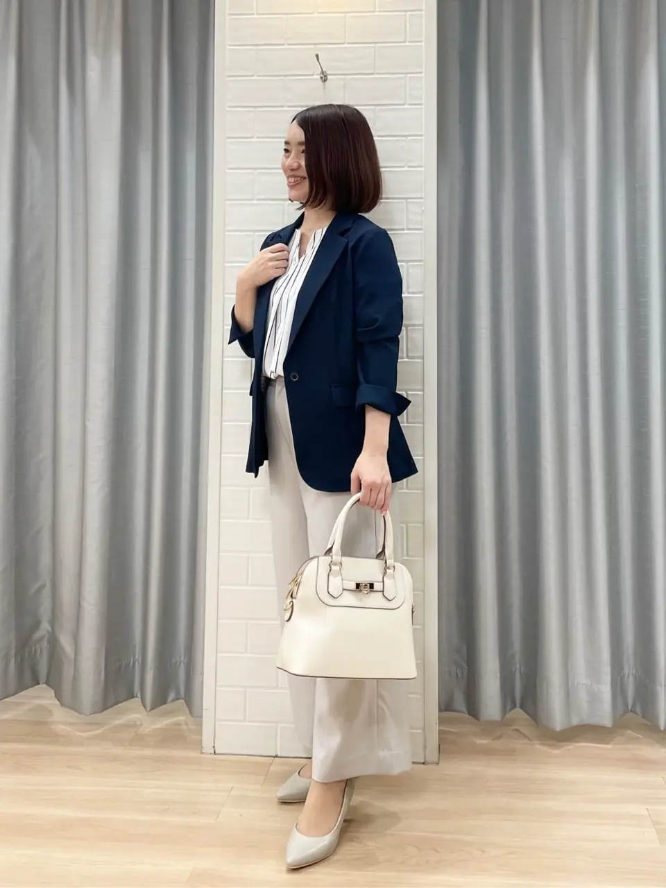 ANY SIS 丸岡 コーディネート画像