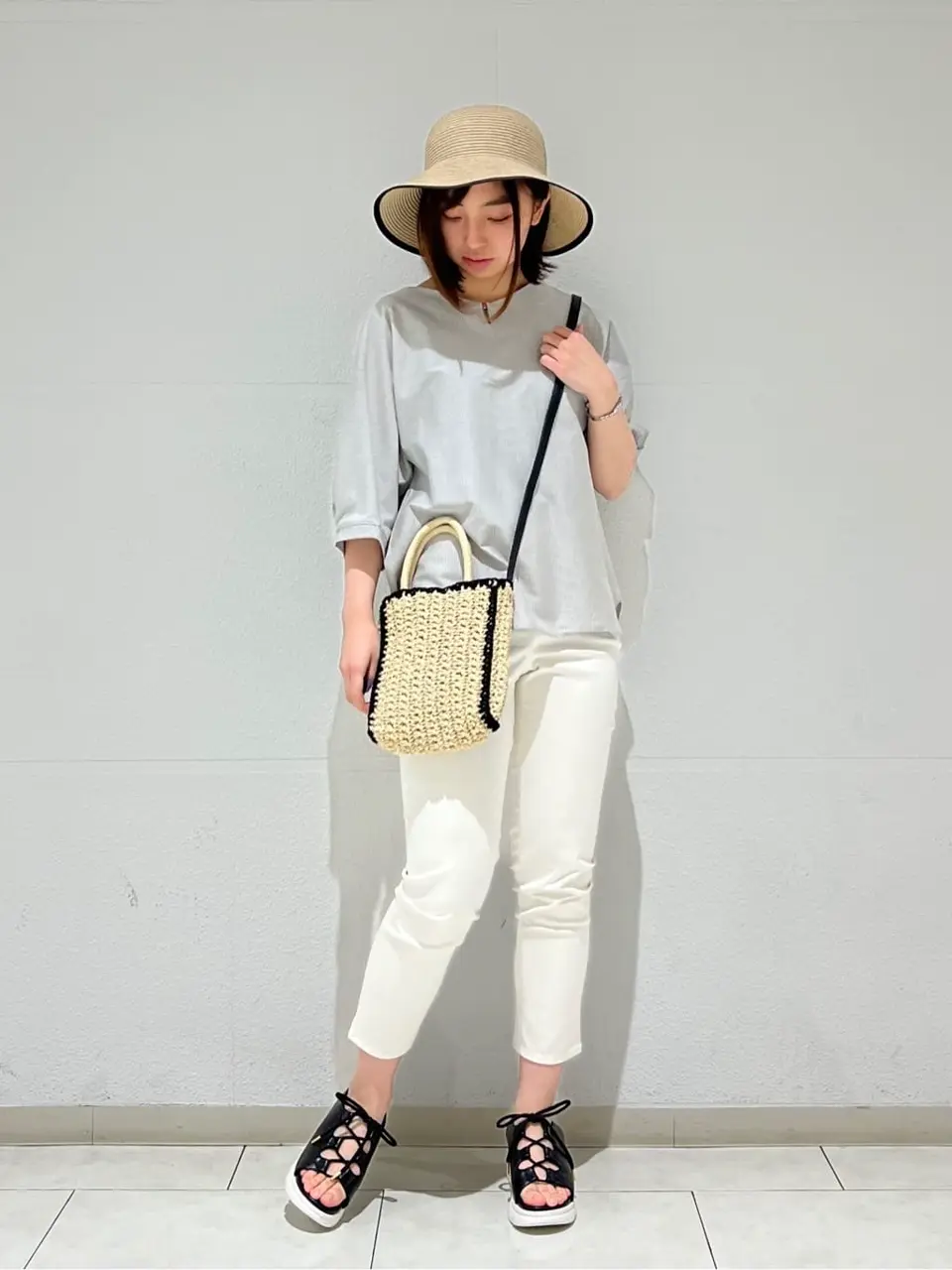 ANY SIS 村上 コーディネート画像