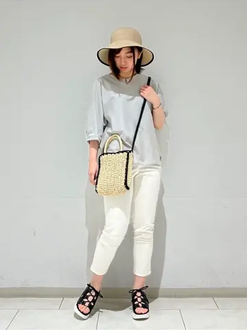 ANY SIS 村上 コーディネート画像