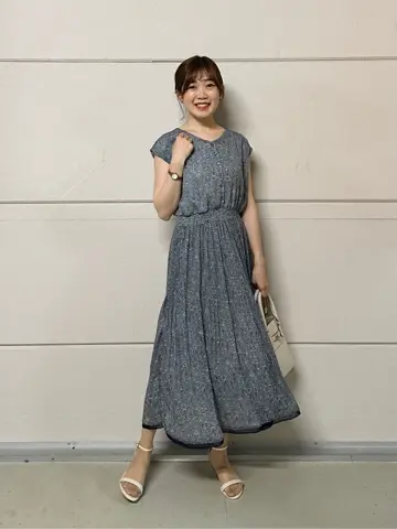 ANY SIS みぃ コーディネート画像