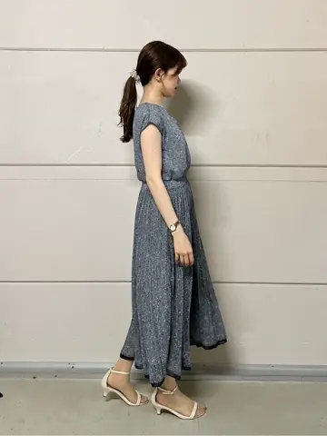 ANY SIS みぃ コーディネート画像