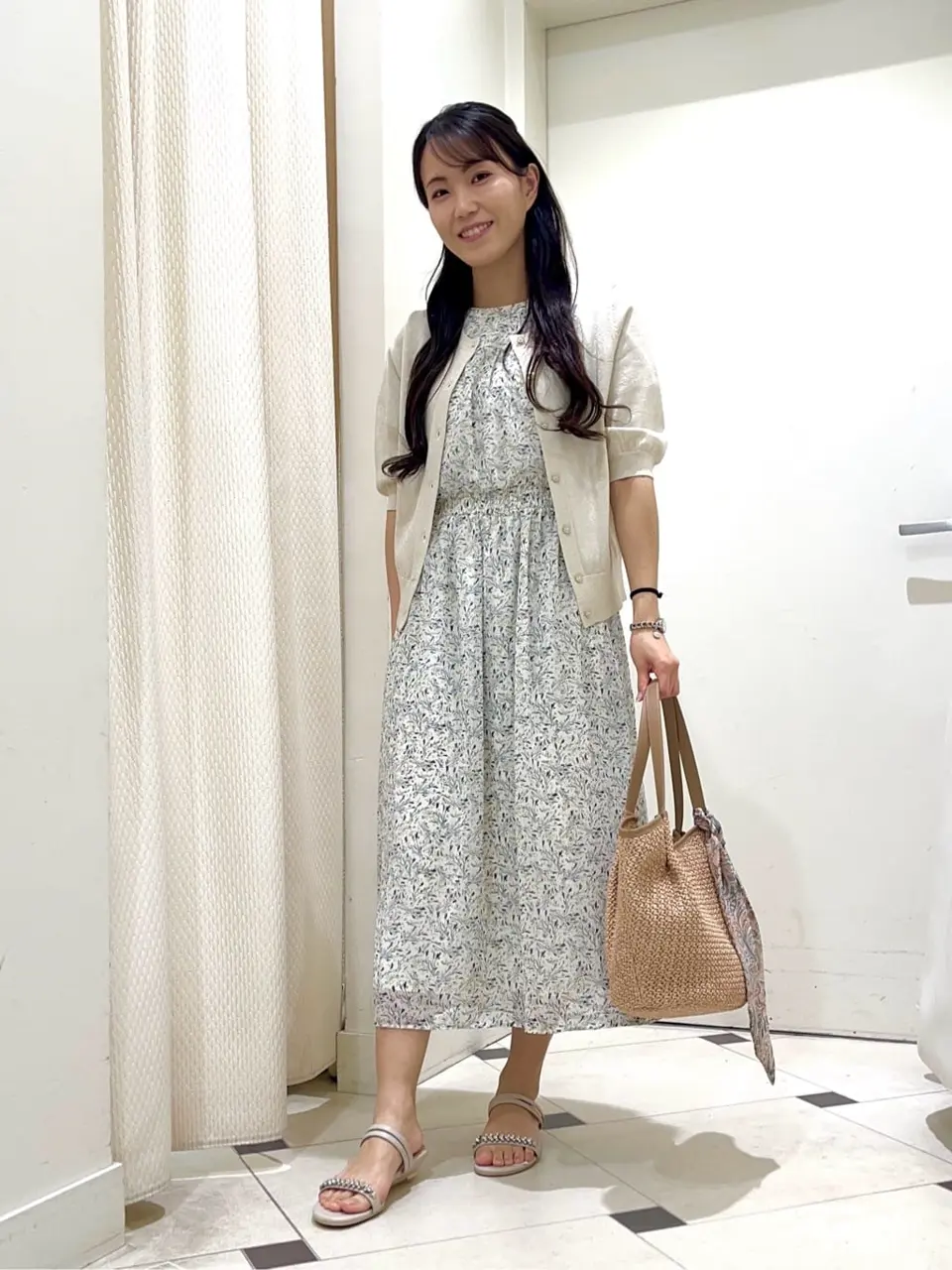 ANY SIS スタッフ コーディネート画像