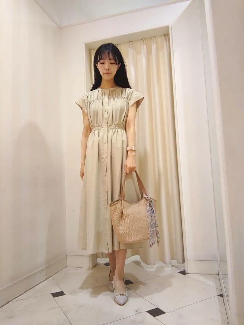 ANY SIS スタッフ コーディネート画像