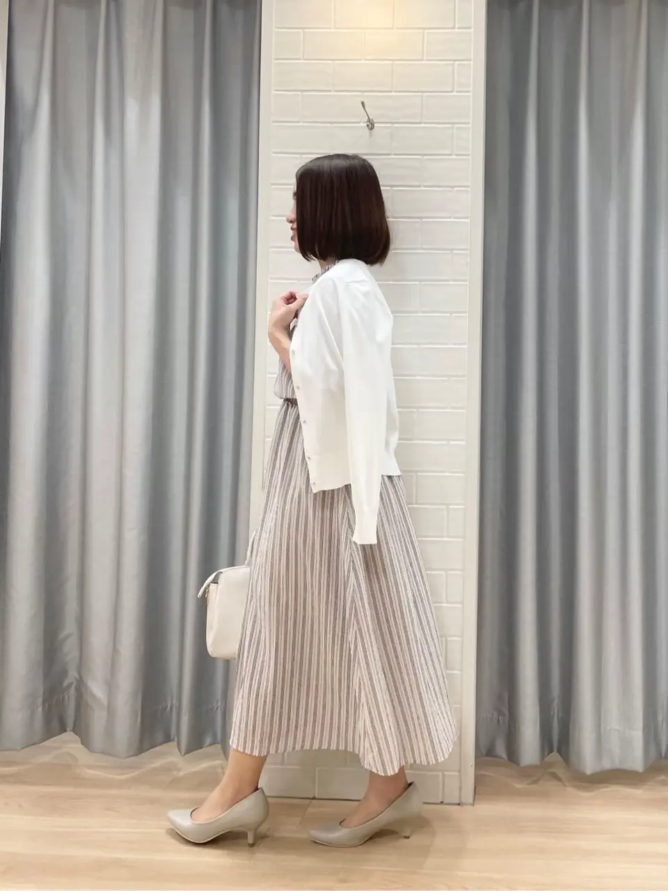 ANY SIS 丸岡 コーディネート画像