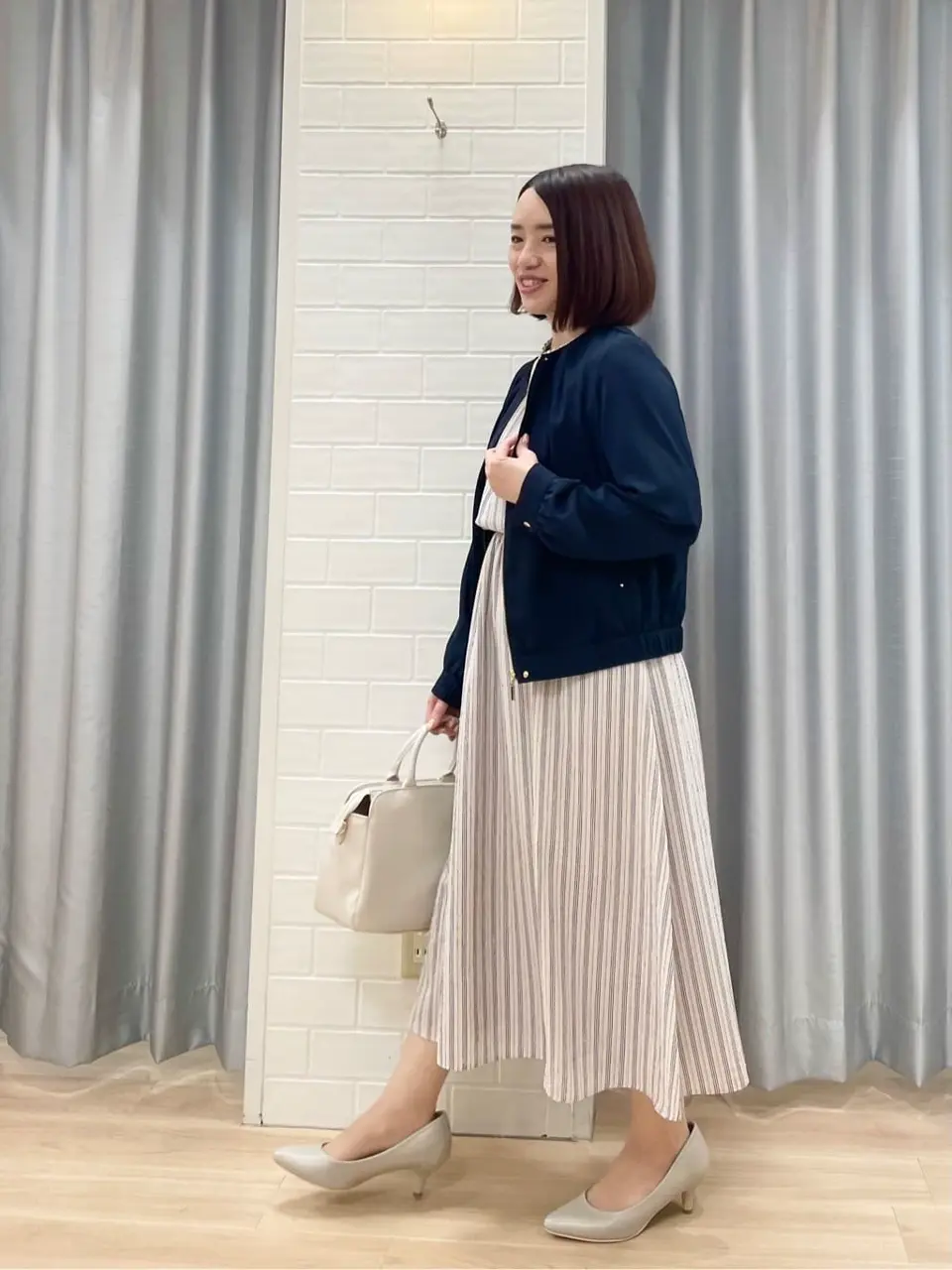 ANY SIS 丸岡 コーディネート画像