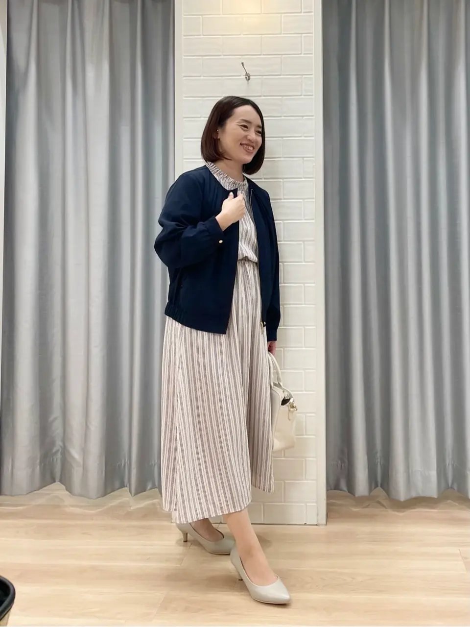 ANY SIS 丸岡 コーディネート画像