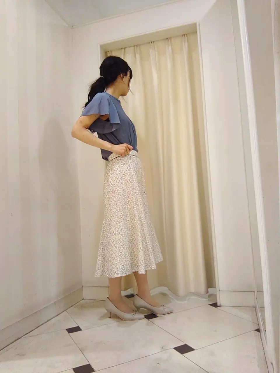 ANY SIS スタッフ コーディネート画像