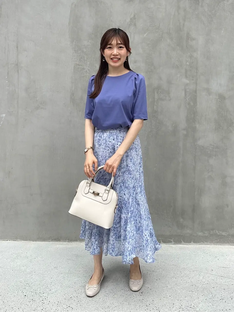 ANY SIS みぃ コーディネート画像