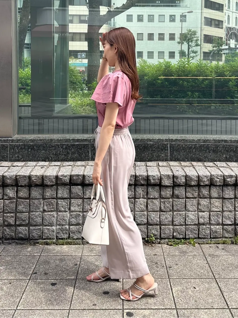 ANY SIS みぃ コーディネート画像