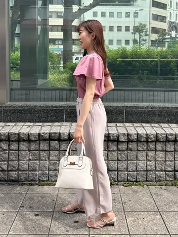 ANY SIS みぃ コーディネート画像