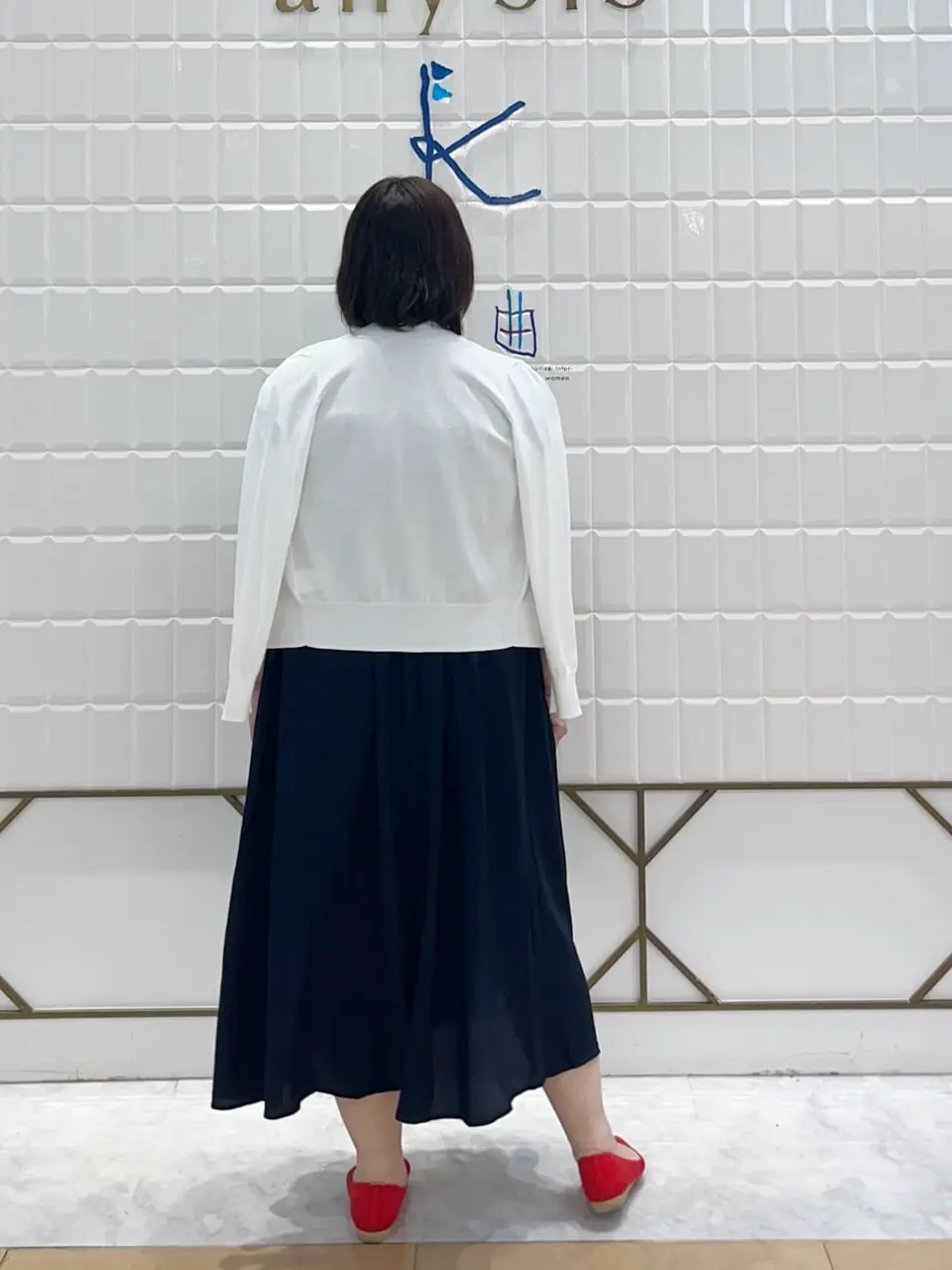 ANY SIS 西田 コーディネート画像