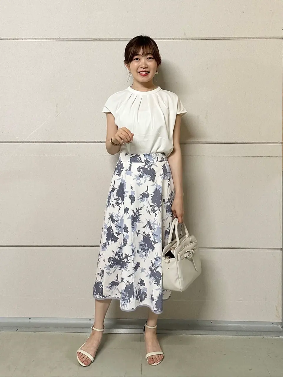 ANY SIS みぃ コーディネート画像