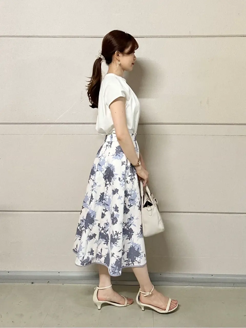 ANY SIS みぃ コーディネート画像