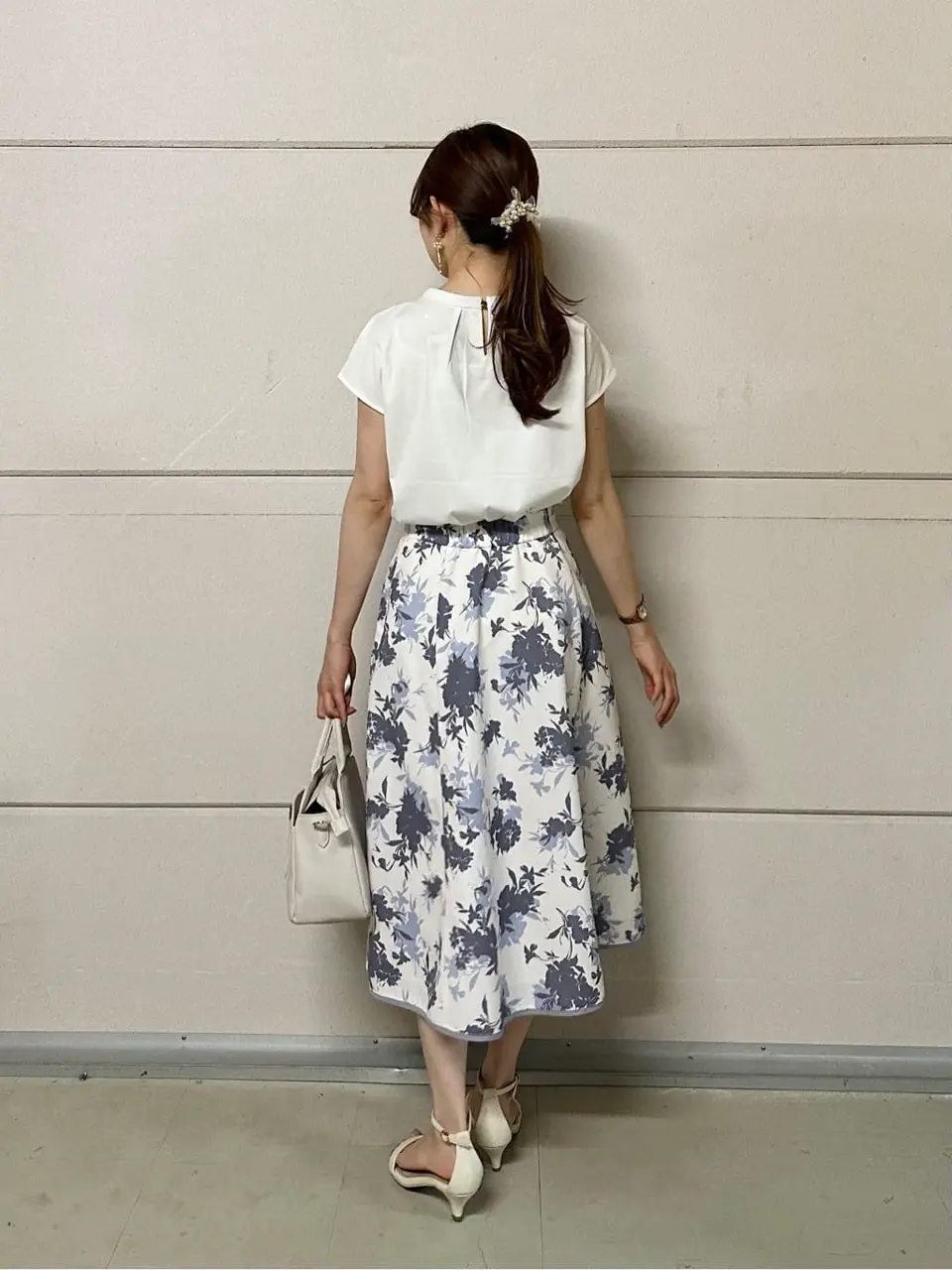 ANY SIS みぃ コーディネート画像