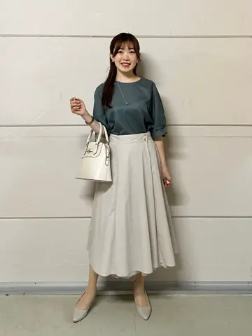 ANY SIS みぃ コーディネート画像