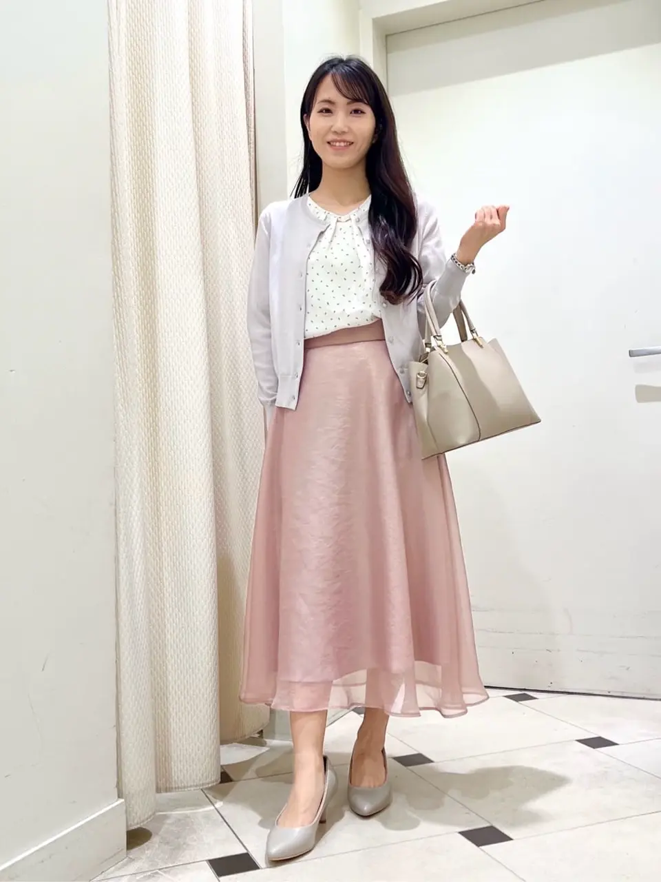 ANY SIS スタッフ コーディネート画像