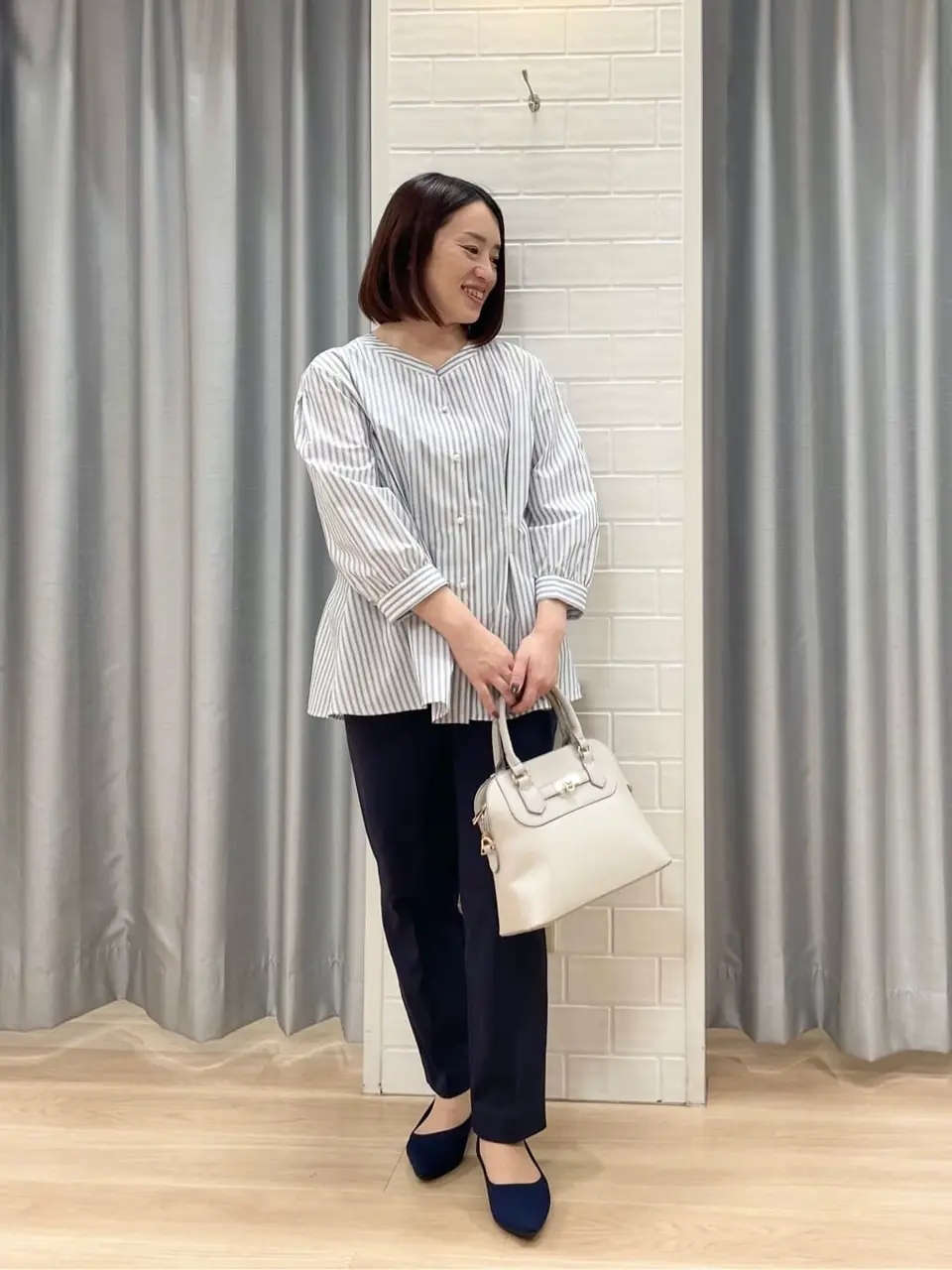 ANY SIS 丸岡 コーディネート画像