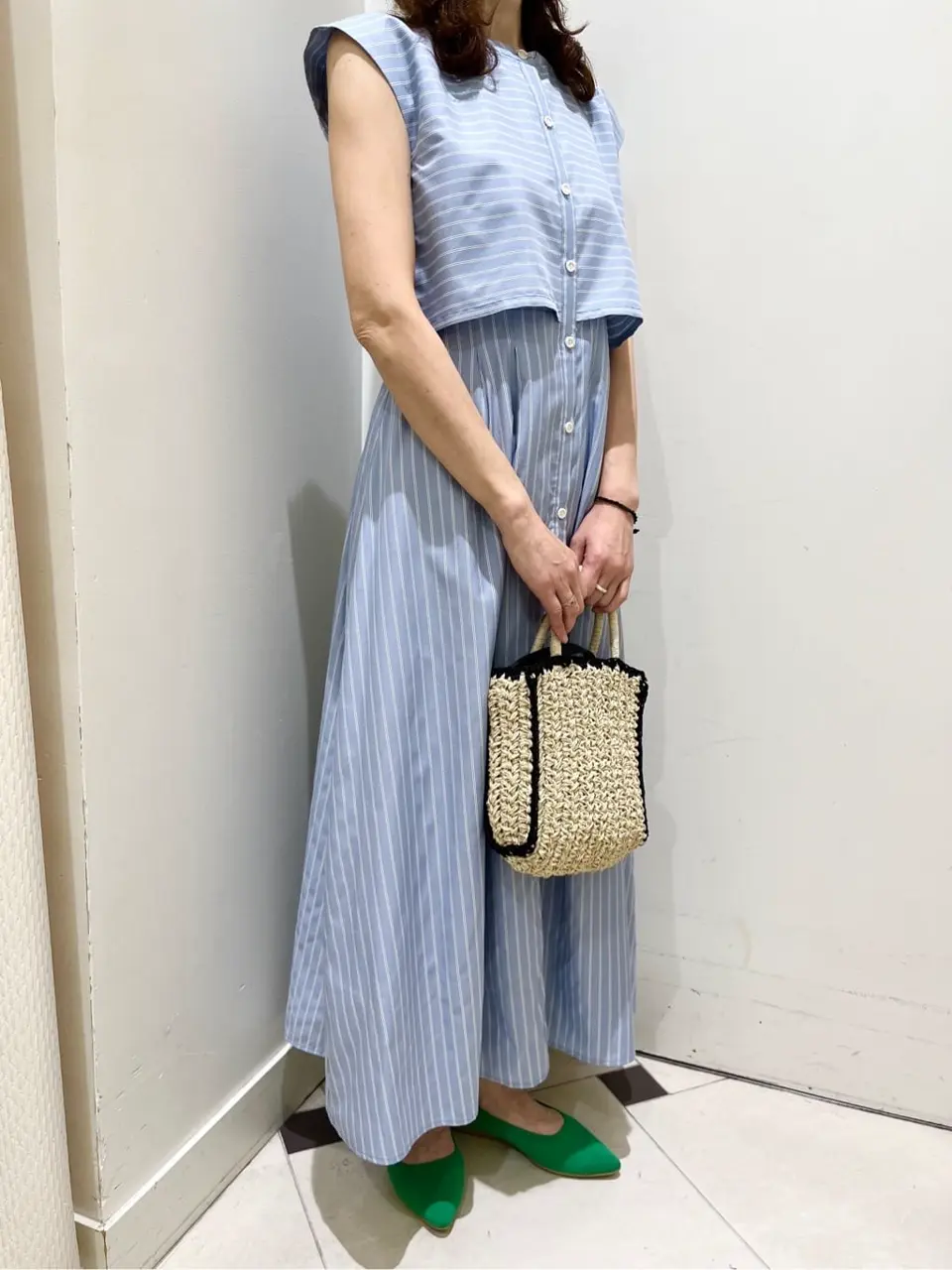 ANY SIS スタッフ コーディネート画像