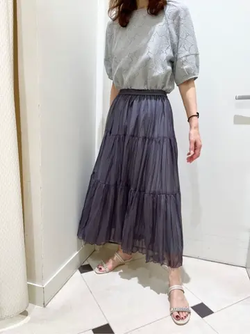 ANY SIS スタッフ コーディネート画像