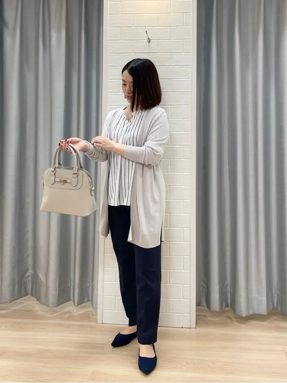 ANY SIS 丸岡 コーディネート画像