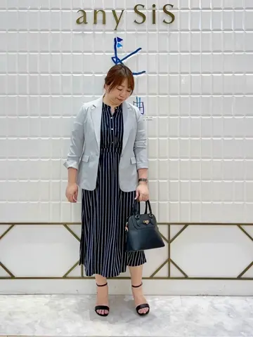 ANY SIS 中山 コーディネート画像
