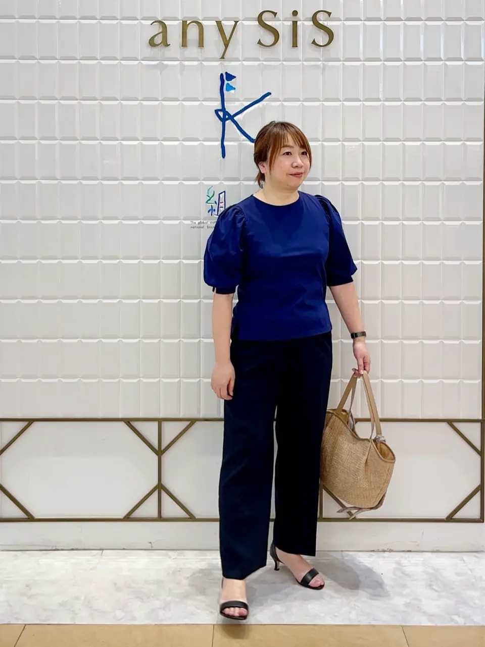 ANY SIS 中山 コーディネート画像