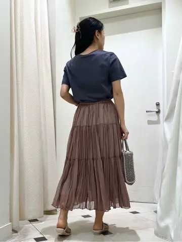 ANY SIS スタッフ コーディネート画像