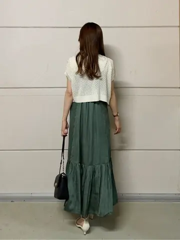 ANY SIS みぃ コーディネート画像