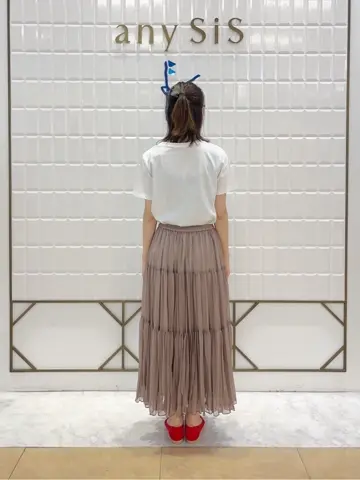 ANY SIS 上田 コーディネート画像