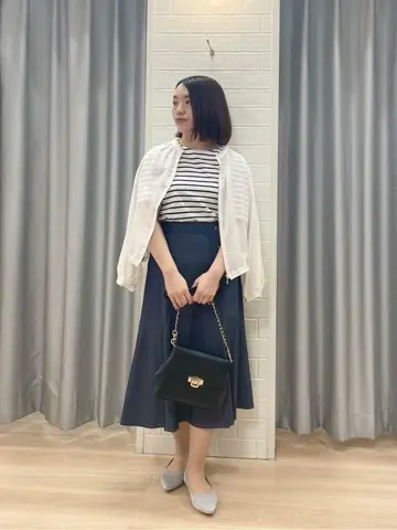 ANY SIS 丸岡 コーディネート画像