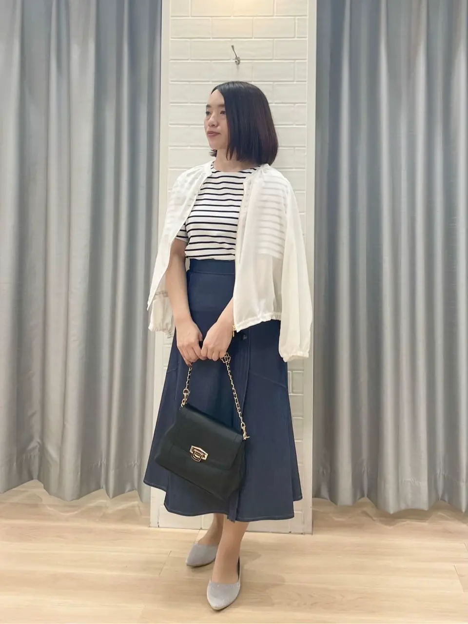 ANY SIS 丸岡 コーディネート画像