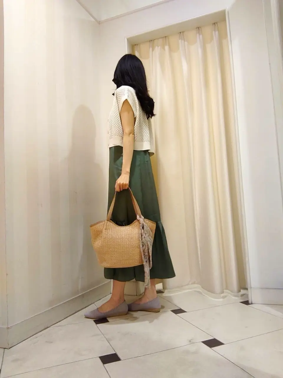 ANY SIS スタッフ コーディネート画像