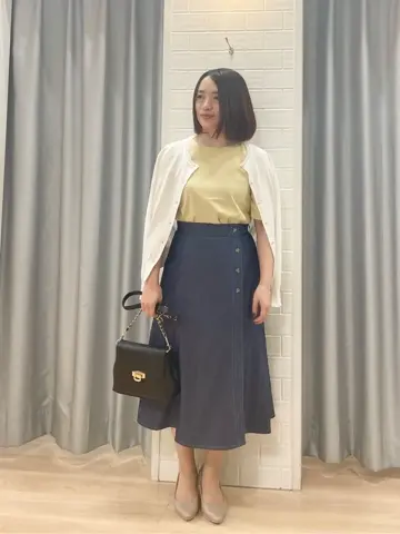 ANY SIS 丸岡 コーディネート画像