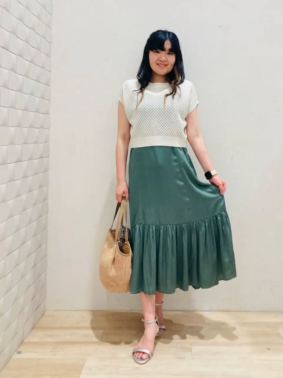 ANY SIS 川根　彩 コーディネート画像