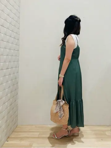 ANY SIS 川根　彩 コーディネート画像