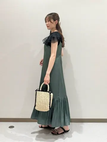 ANY SIS みぃ コーディネート画像