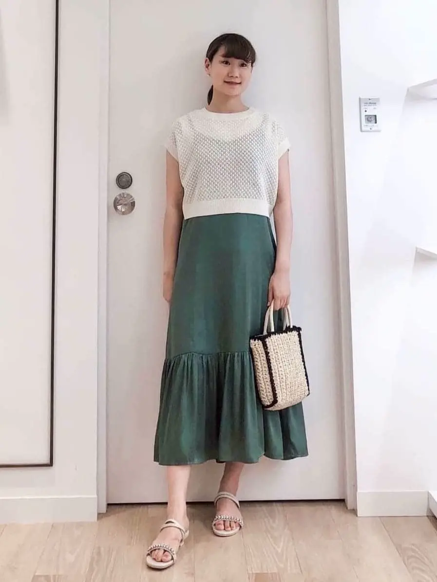 ANY SIS スタッフ コーディネート画像