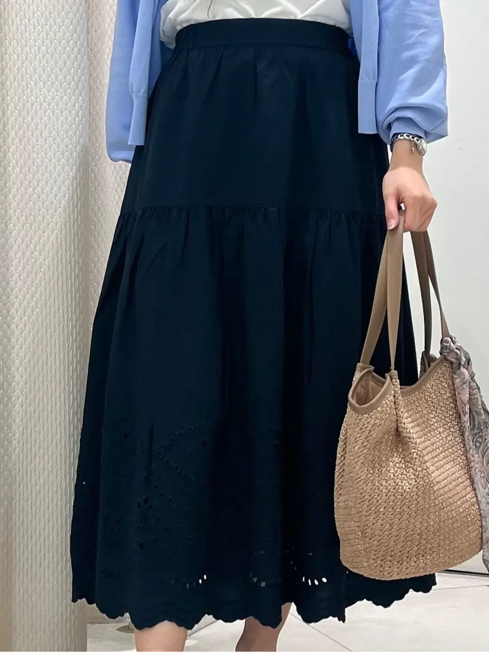 ANY SIS スタッフ コーディネート画像