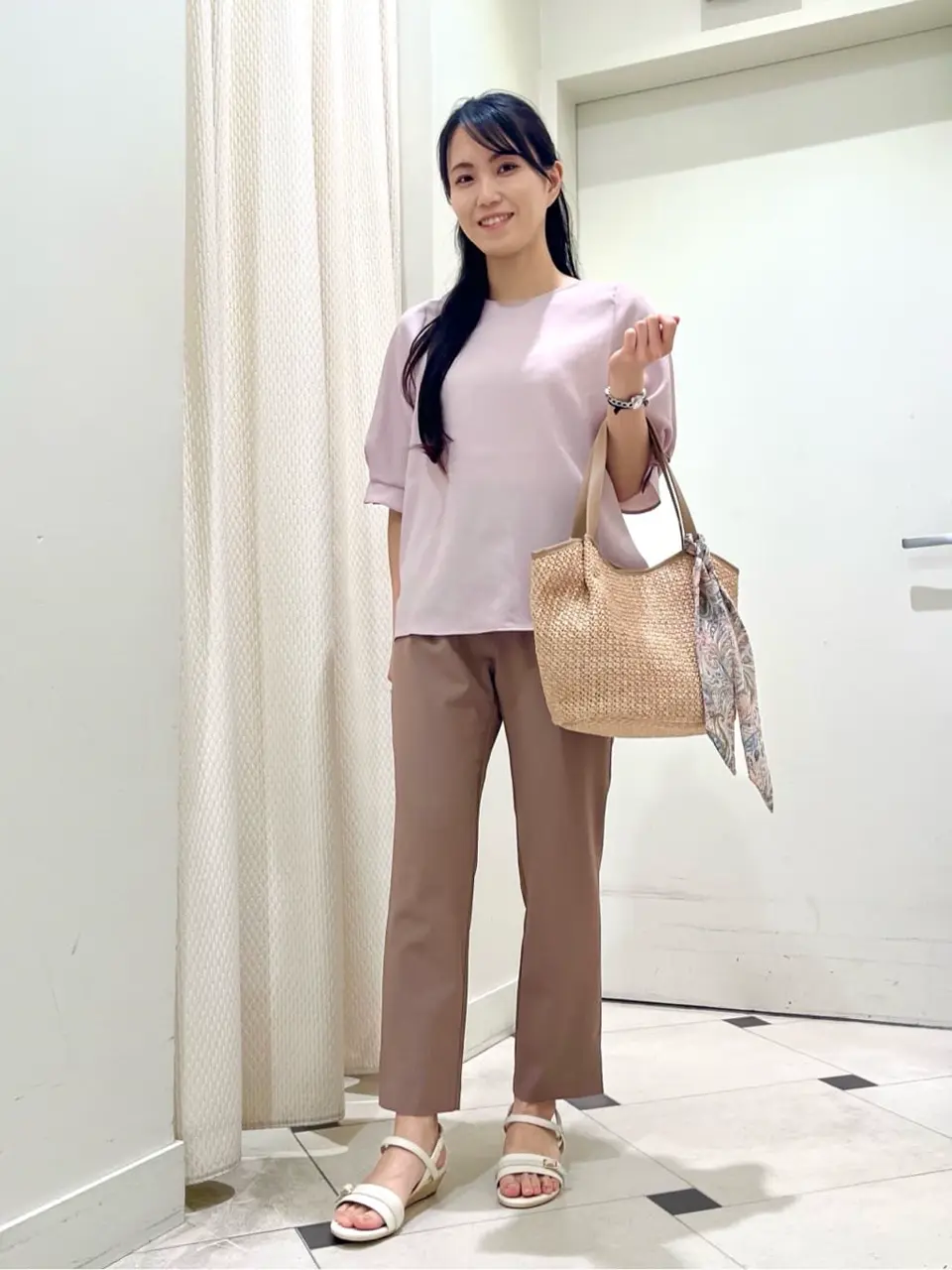 ANY SIS スタッフ コーディネート画像