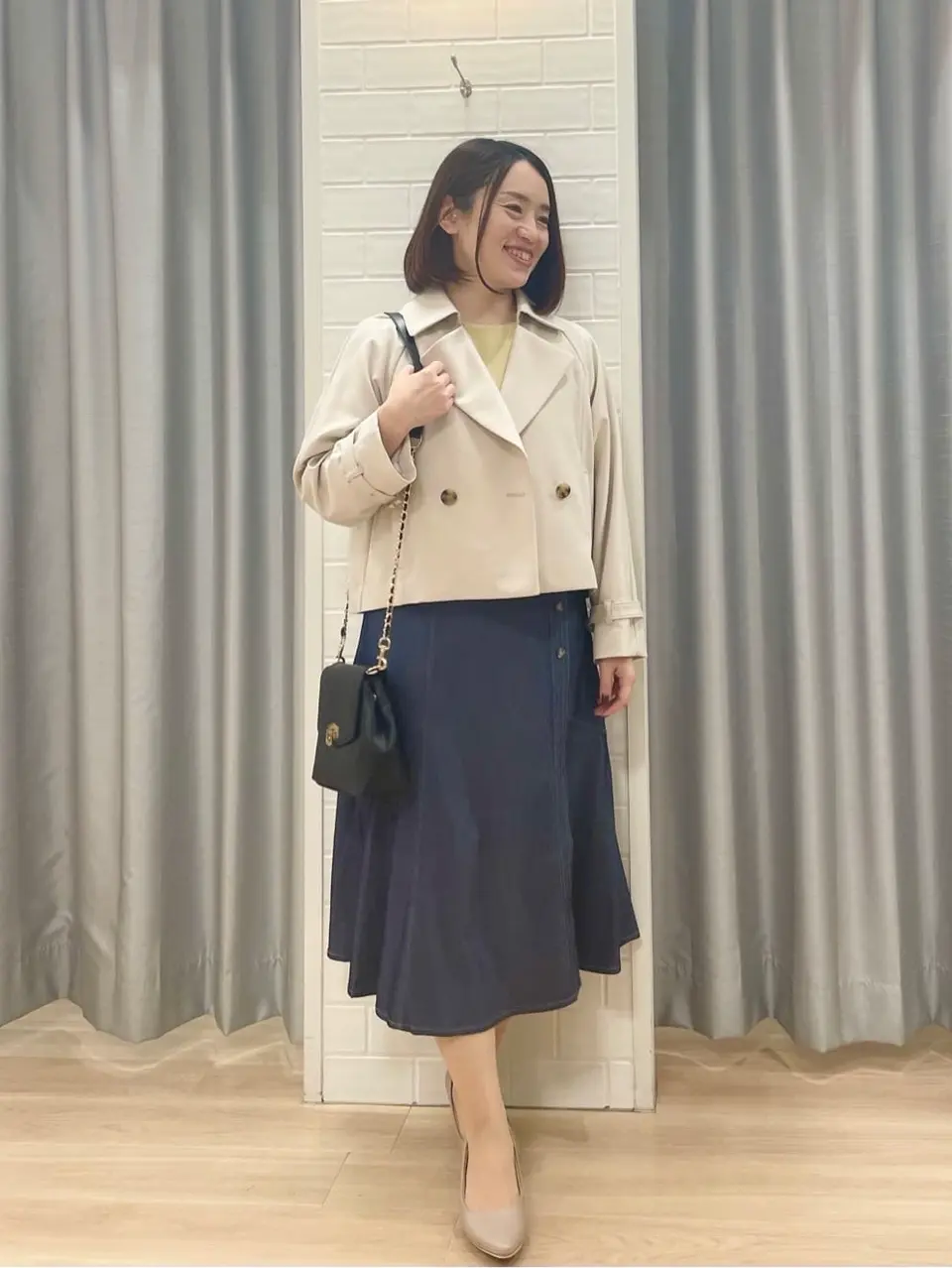 ANY SIS 丸岡 コーディネート画像