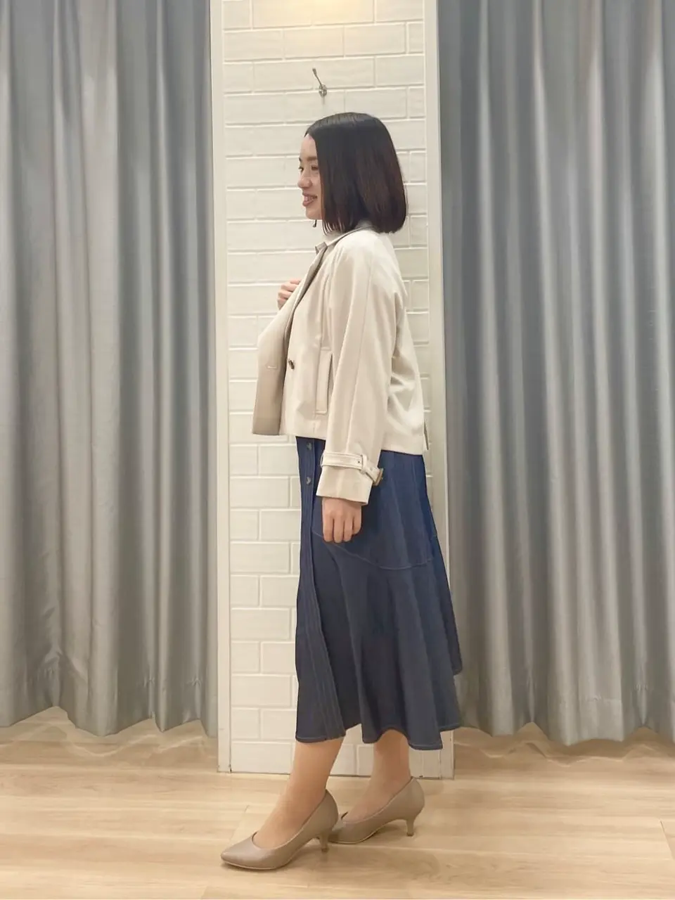 ANY SIS 丸岡 コーディネート画像