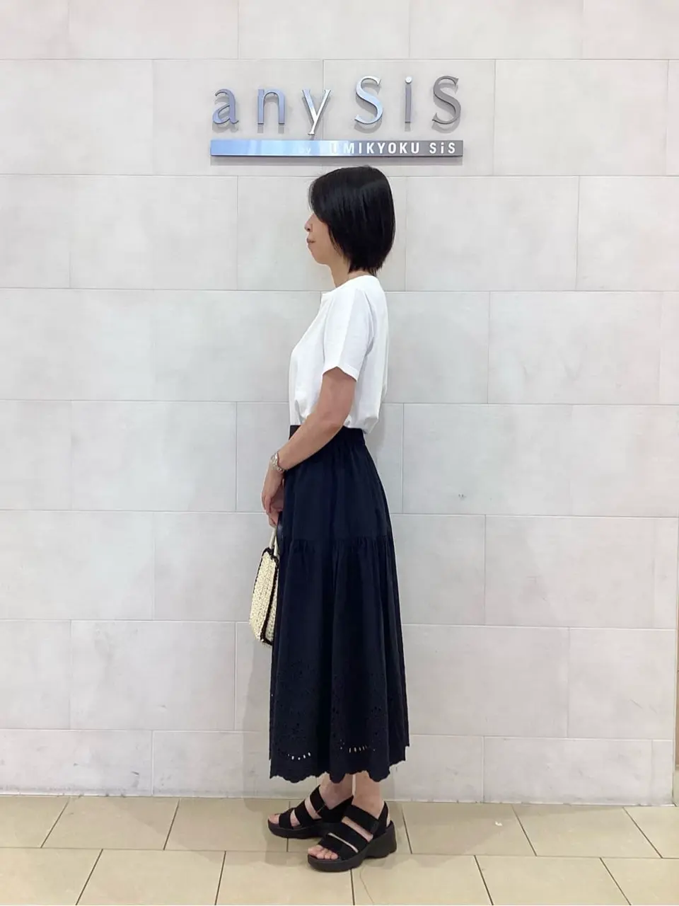 ANY SIS 藤森 コーディネート画像