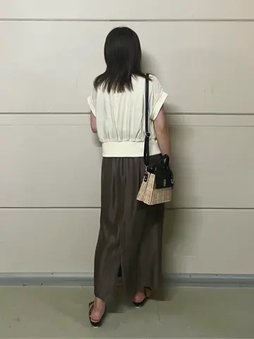 ANY SIS 浅倉 コーディネート画像