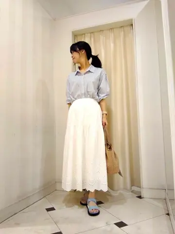 ANY SIS スタッフ コーディネート画像