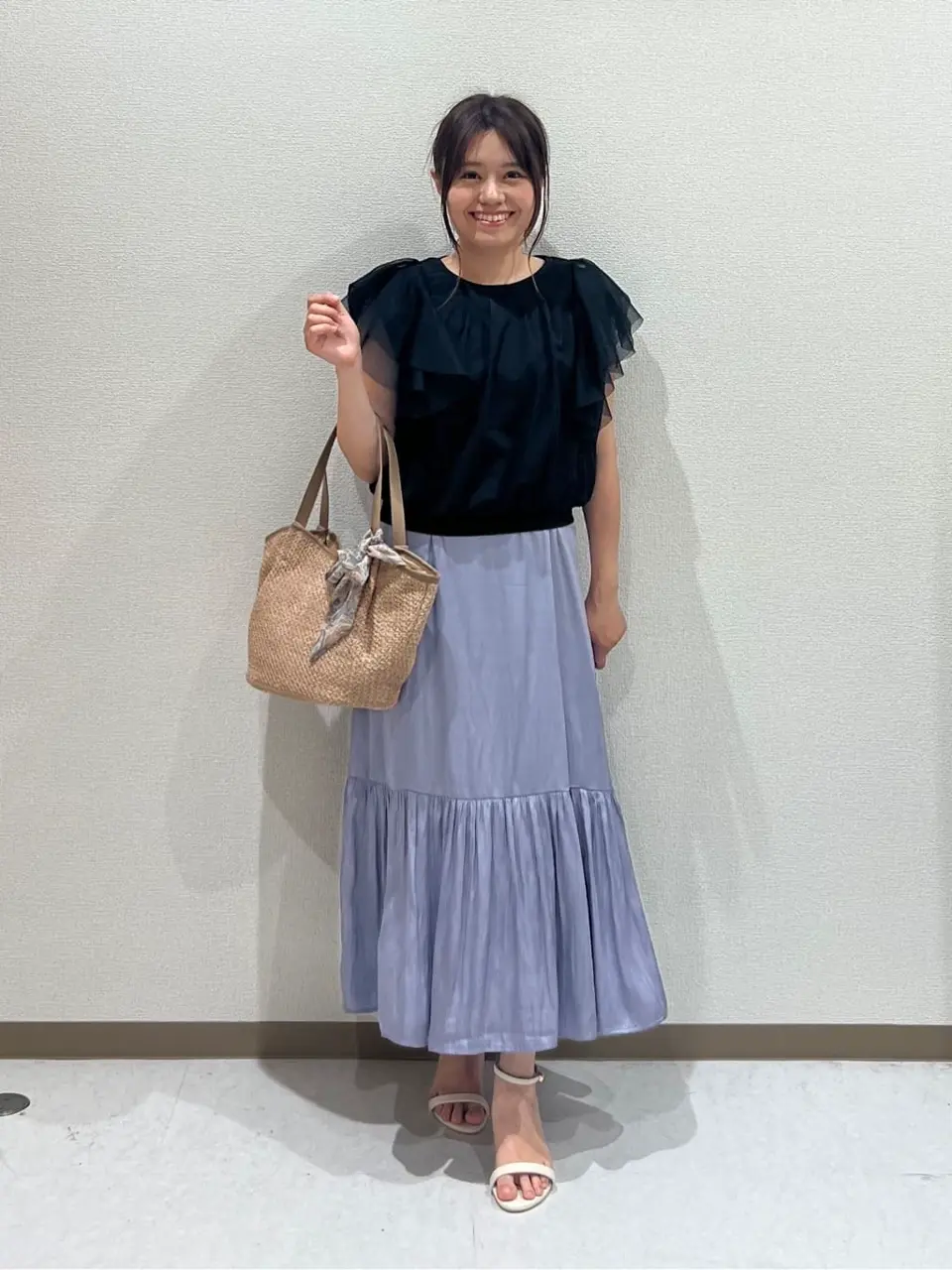 ANY SIS 浅倉 コーディネート画像