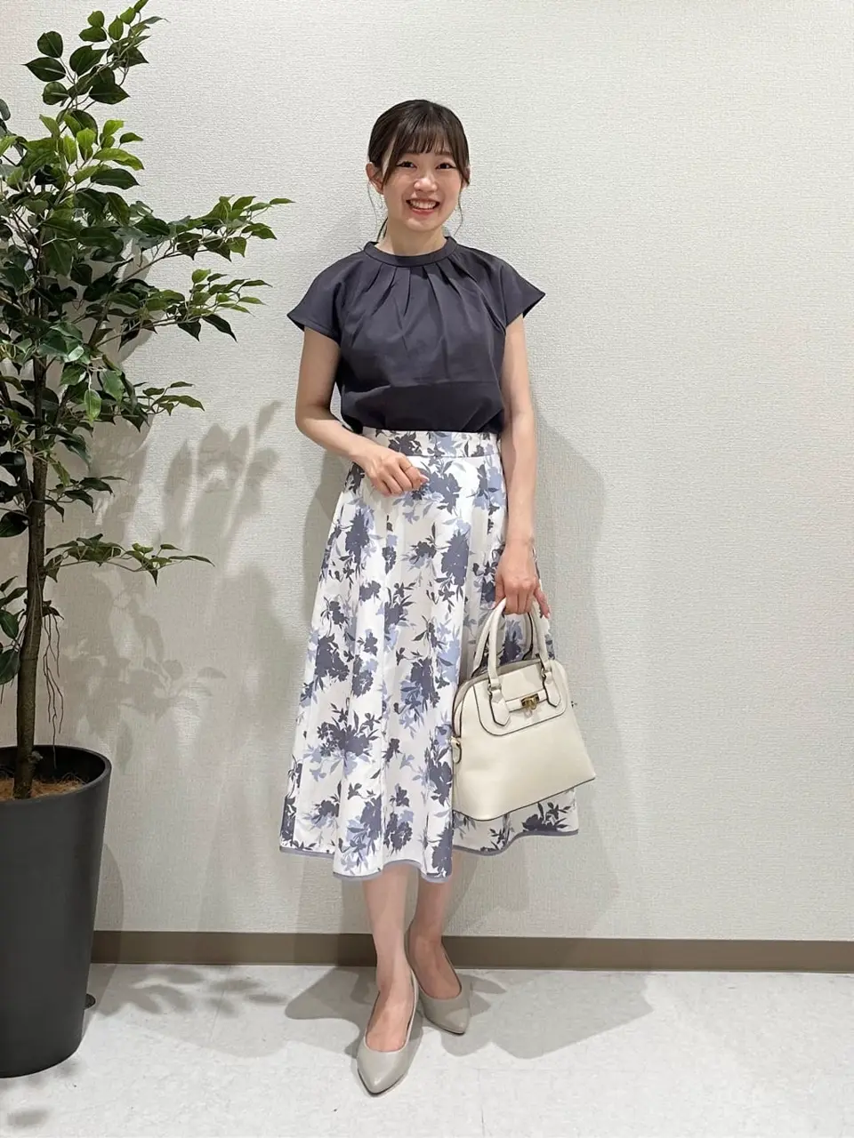 ANY SIS みぃ コーディネート画像