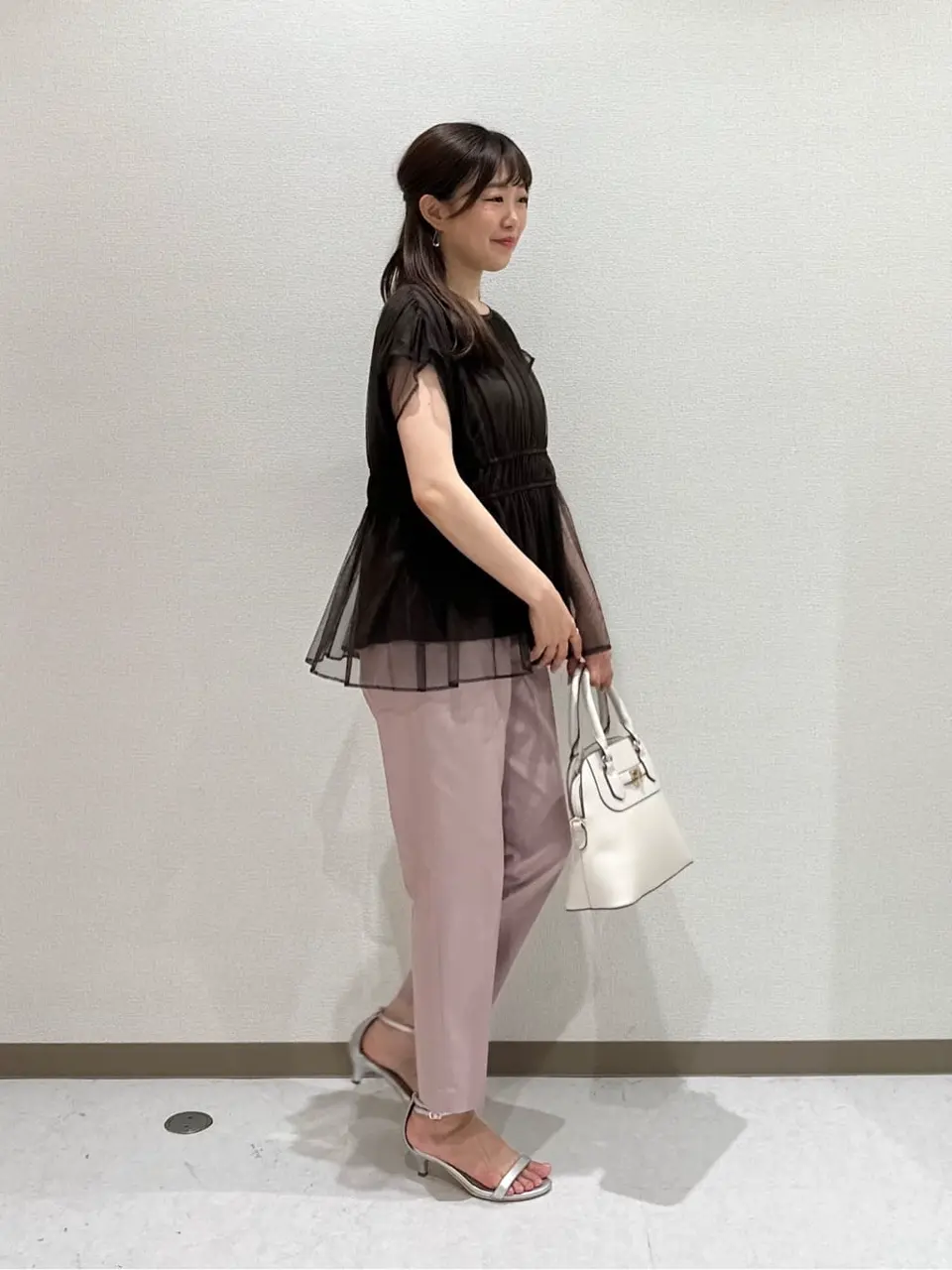 ANY SIS みぃ コーディネート画像