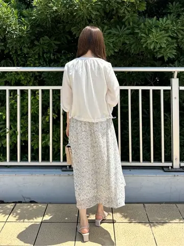 ANY SIS みぃ コーディネート画像