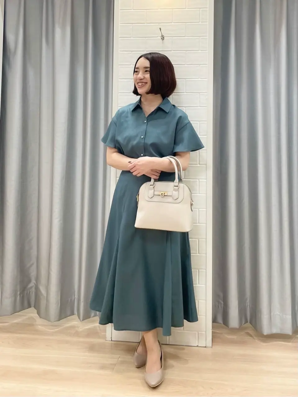 ANY SIS 丸岡 コーディネート画像